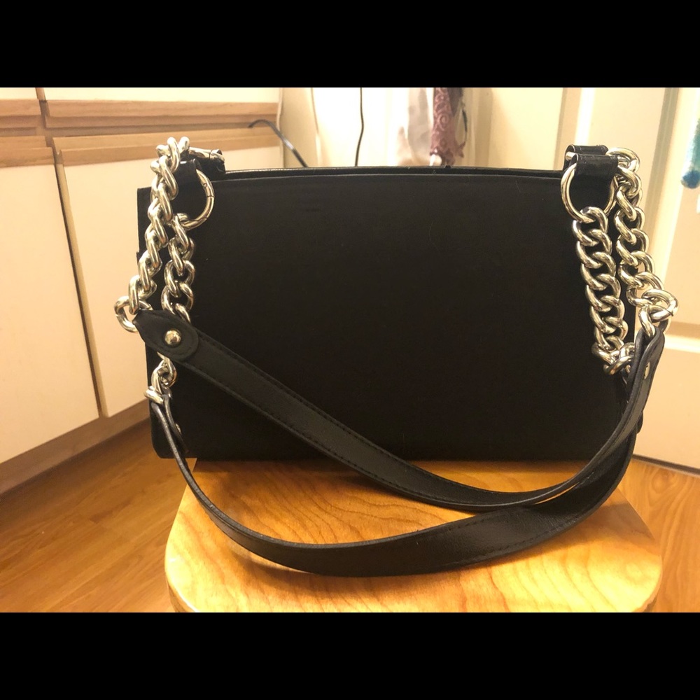 Black Miche base